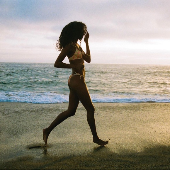 Billabong Plaid Bikini 👙 - Picture 12 of 14